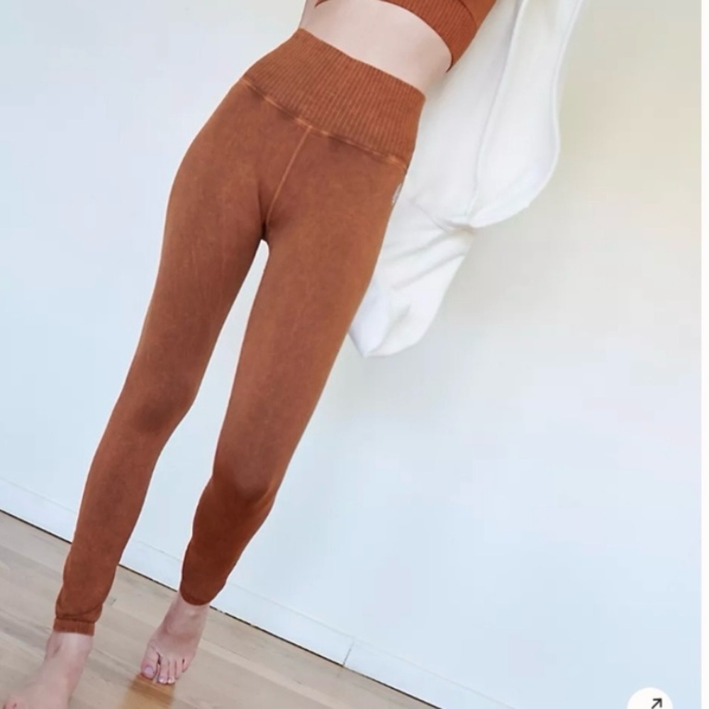 NEW Without Tags Free People Movement Brown Rust Good Karma Leggings Size XS / S